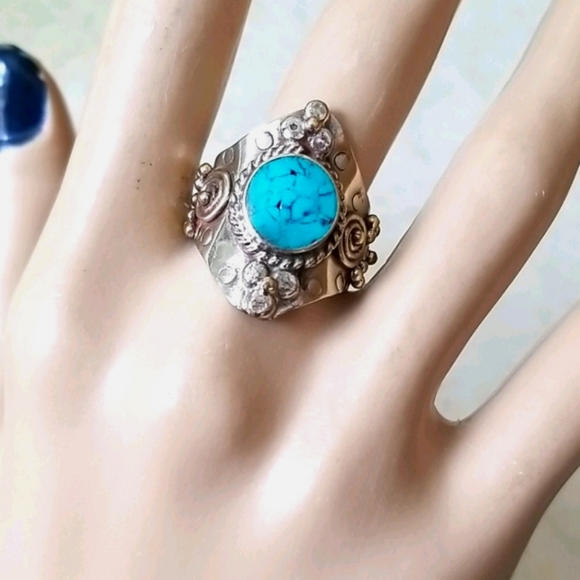 Southwestern Boho Tribal Turquoise Hand Crafted Adjustable Band Ring - Picture 8 of 16